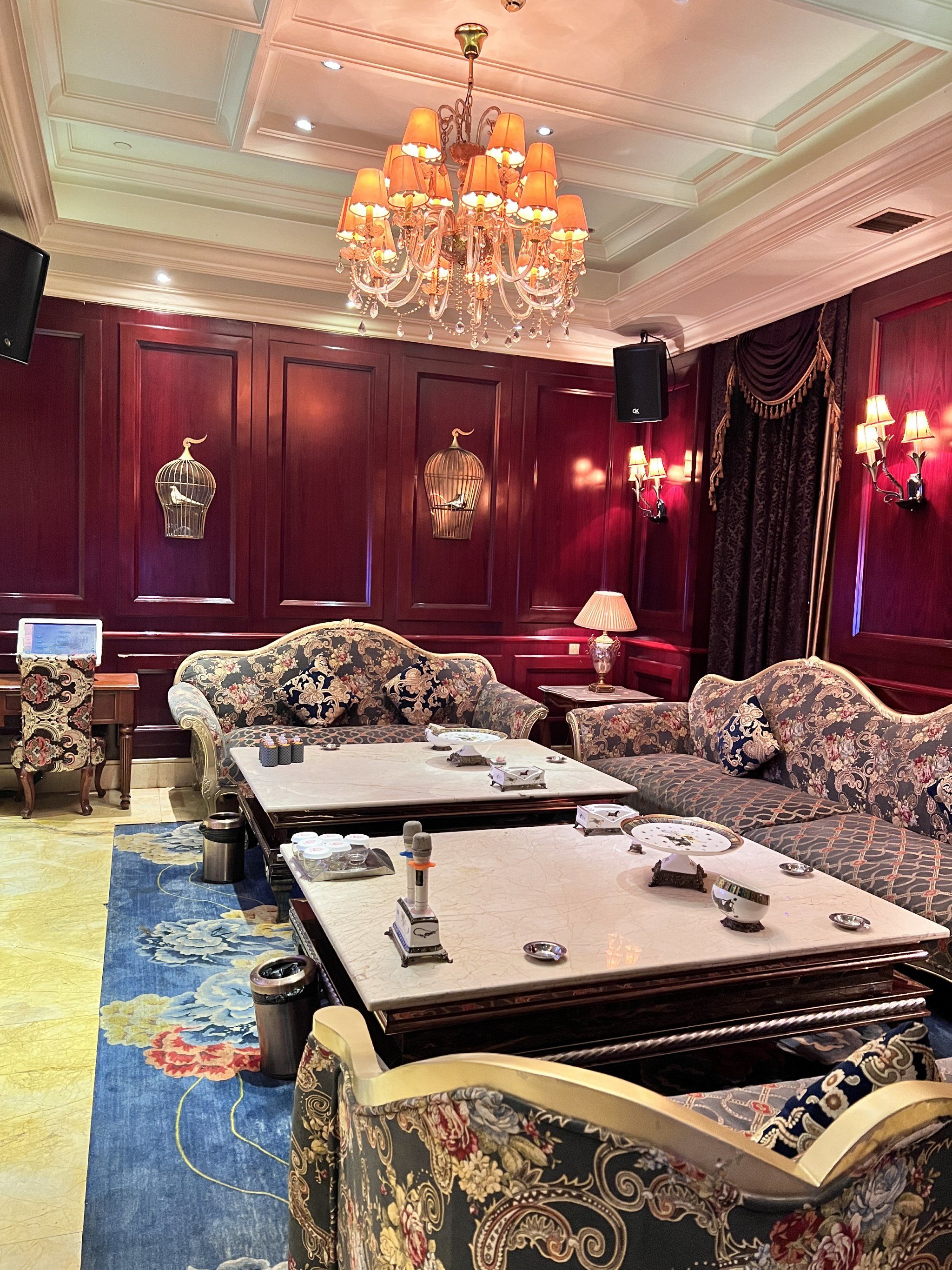 南充商务ktv能否组局全解析-南部县ktv预定